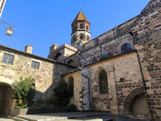 Basilique Saint-Julien à Brioude