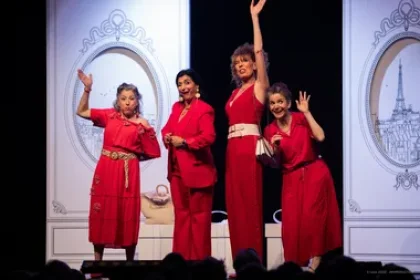 Pièce de théâtre musicale — Ménopause, la comédie qui bouscule les règles