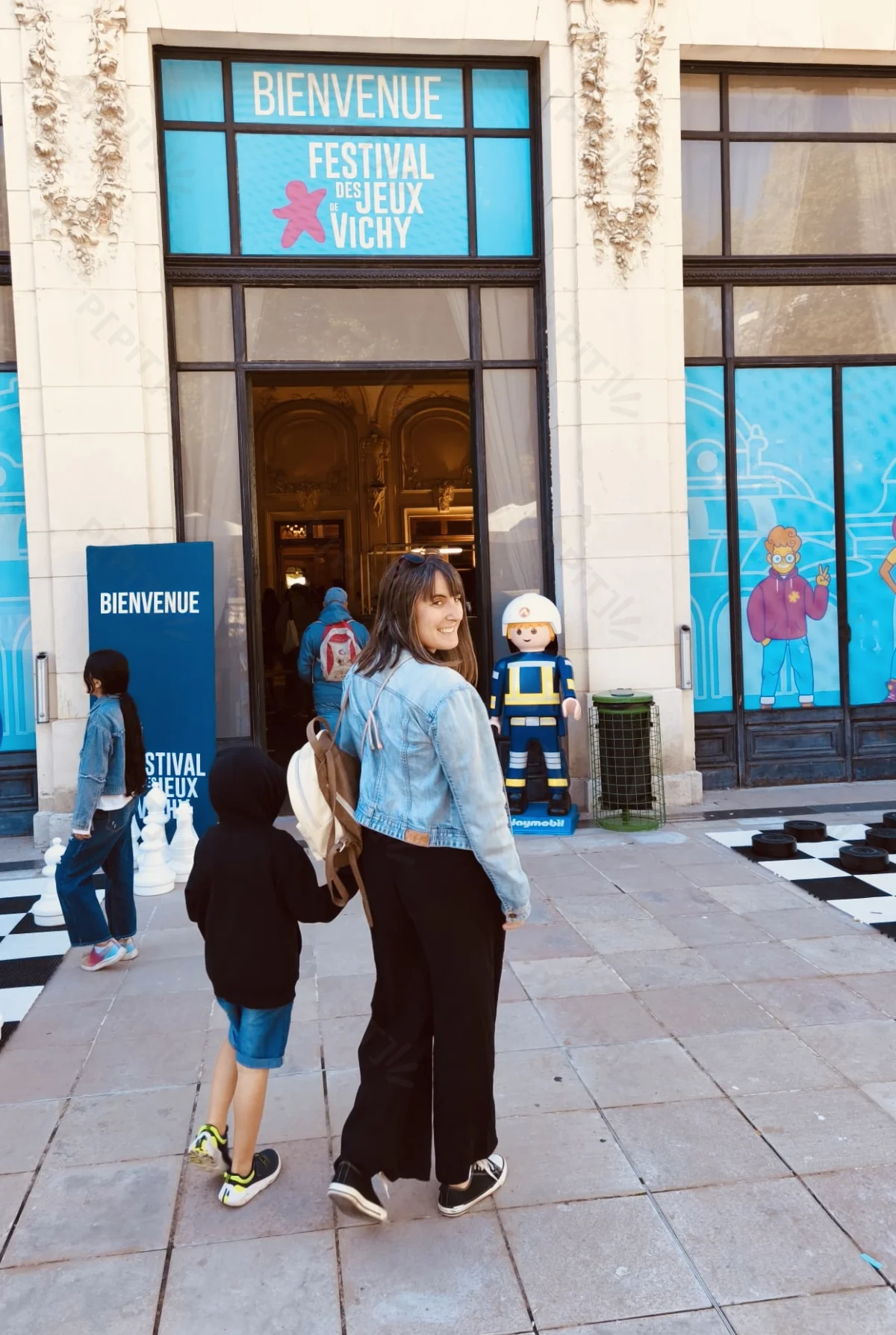 Arrivée au Festival des jeux de société au Palais des Congrès de Vichy