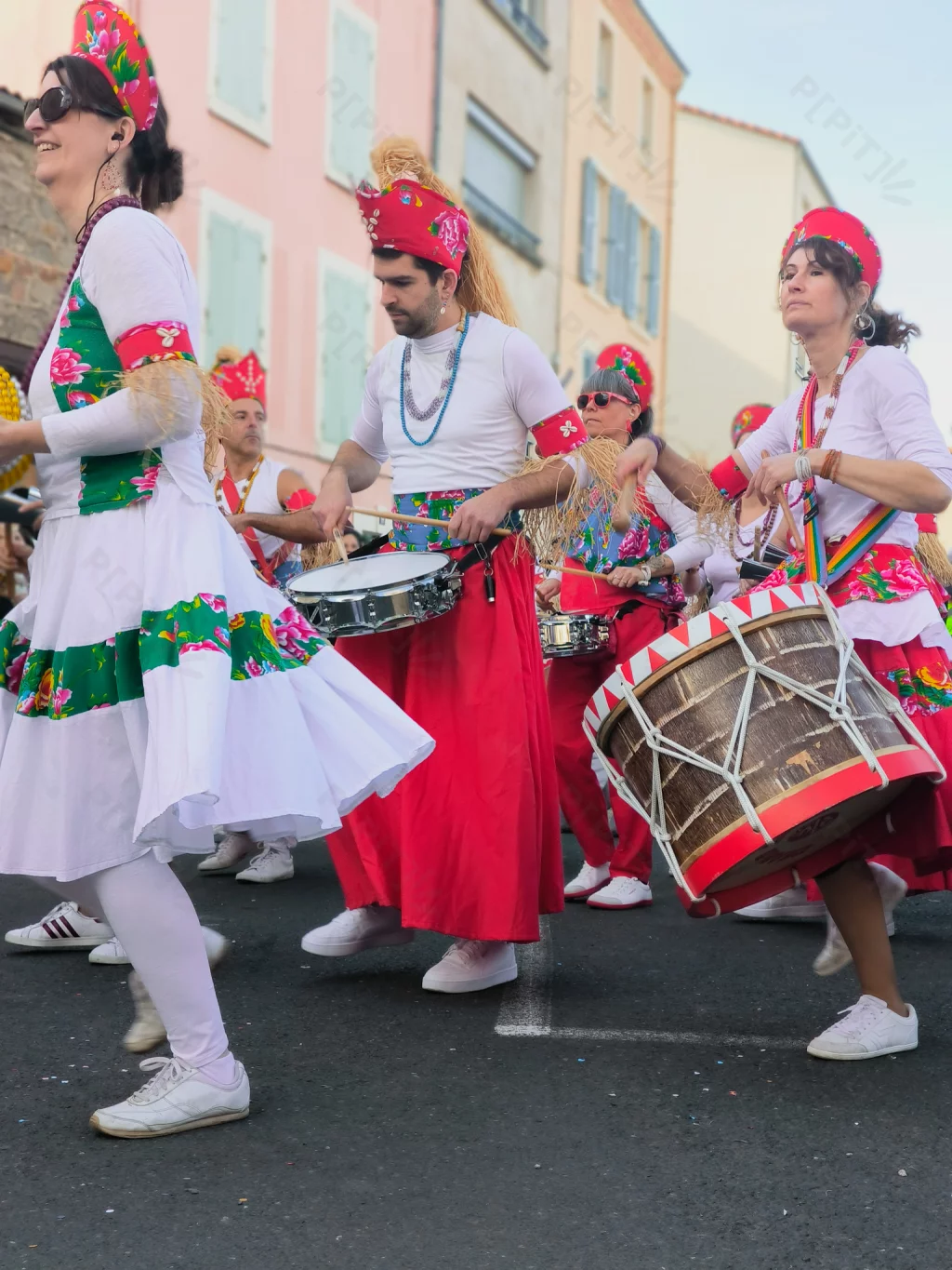 Brésil Volcanique a fait vibrer les rues d'Issoire