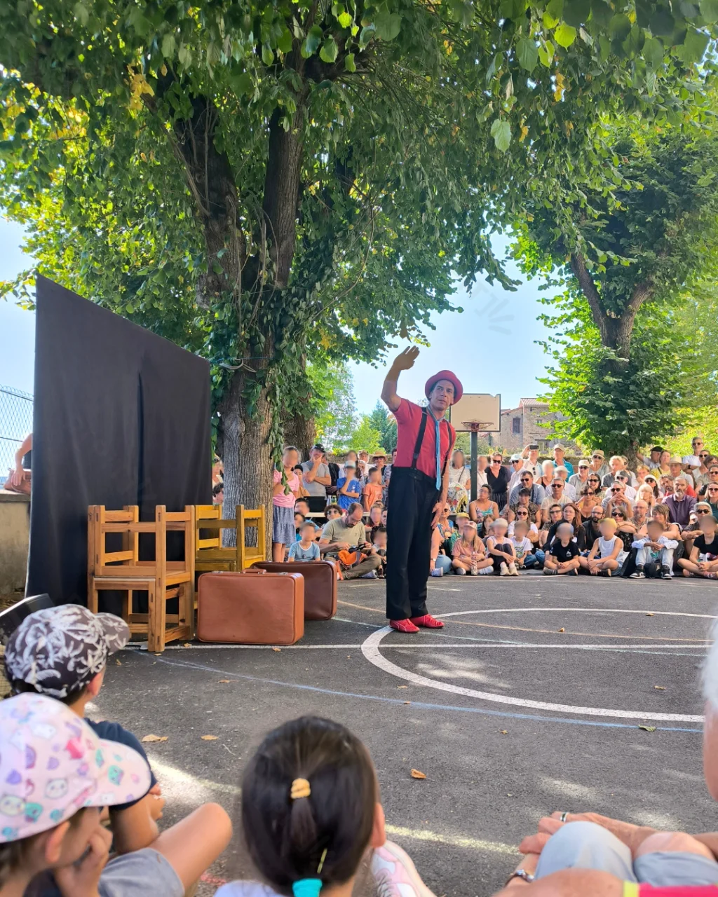 Spectacle Bouche Cousue au Festival du TRAC