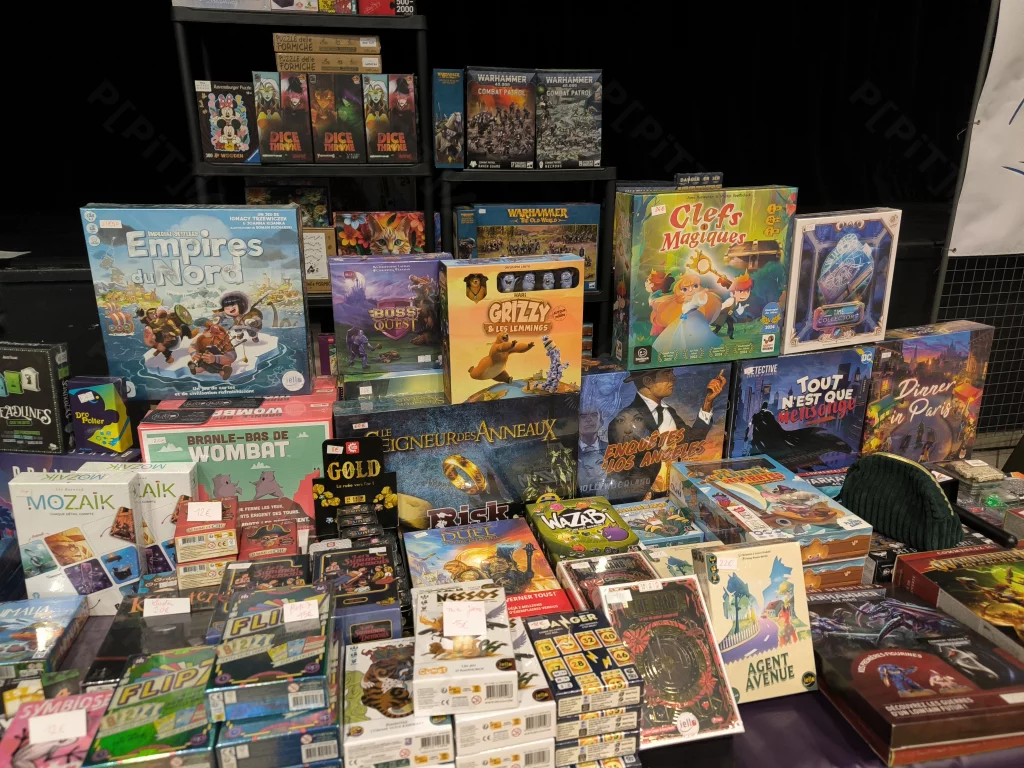 Un des stands présents pendant le festival Fest'y Jeux.