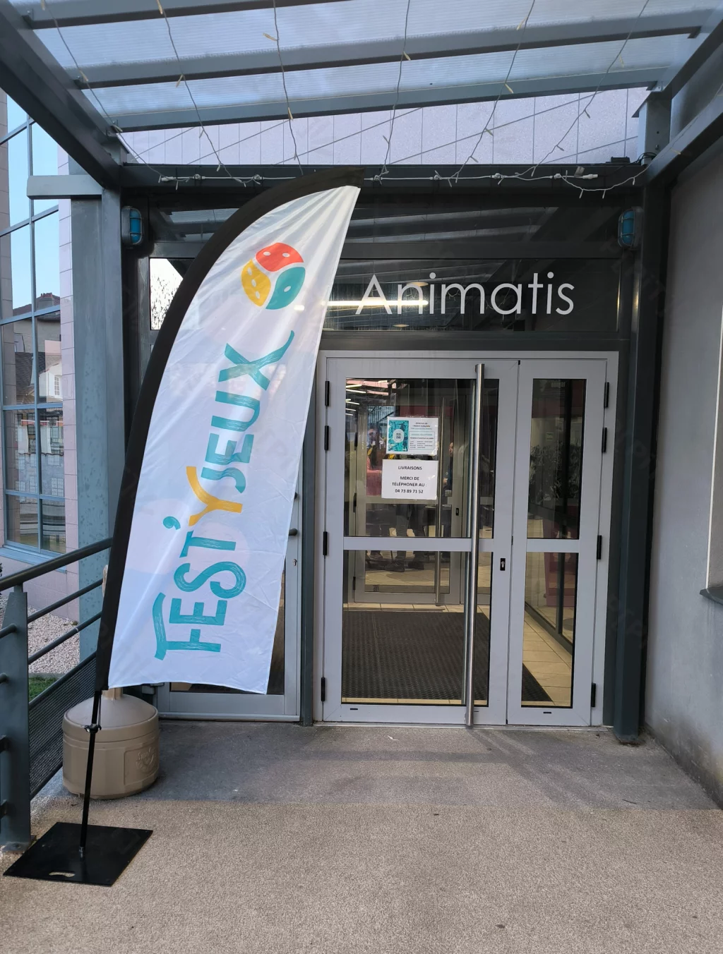 L'entrée de la salle Animatis pour le Festyjeux