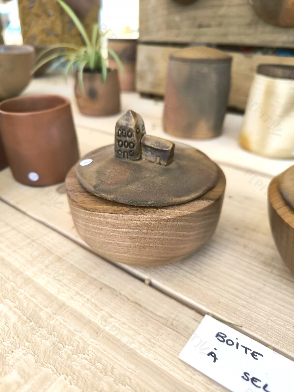 Marché de la Céramique Actuelle à Vic-le-Comte