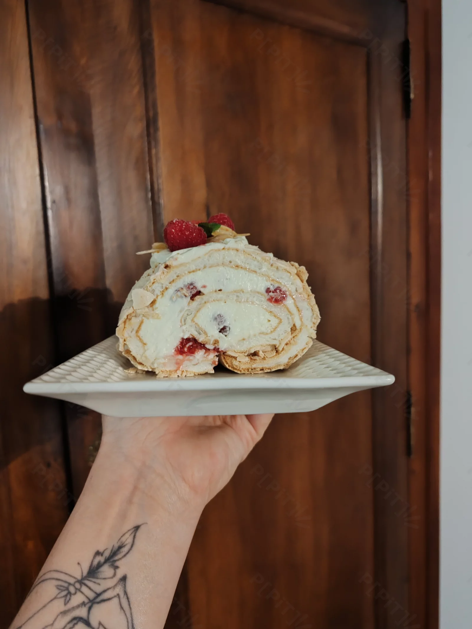 Détail de la pavlova roulée